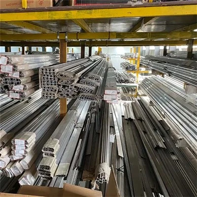 Aluminium Extrusion Qhov Rooj Thiab Qhov rai Profile